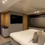 Ferretti 3